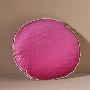 NWT Anthropologie Adelina Velvet Round Pillow 14" (1) One